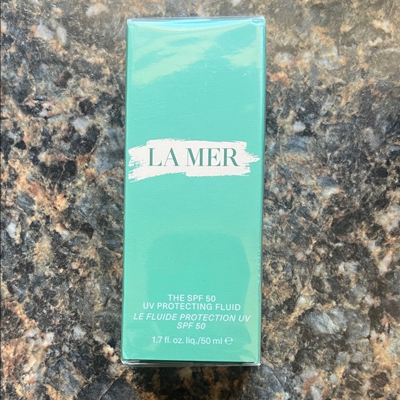 La Mer SPF 50 UV Protecting Fluid - Aqua - Picture 1 of 3